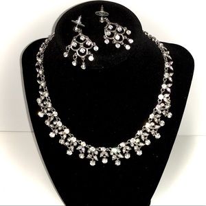 Crystal choker & dangle earring set